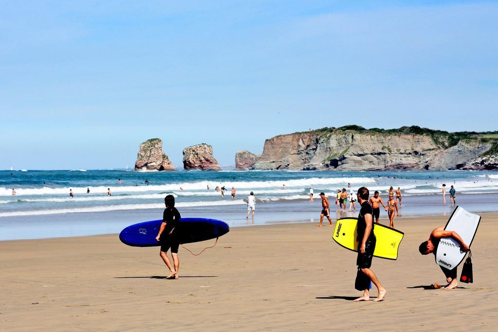 Le Connect Hotel Hendaye Bagian luar foto